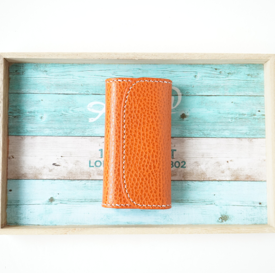 ドラーロオレンジ、糸白、金具アンティーク