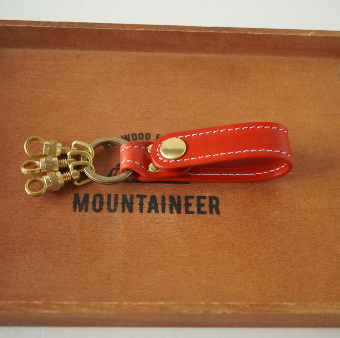 ブッテーロレッド、糸白、ゴールド